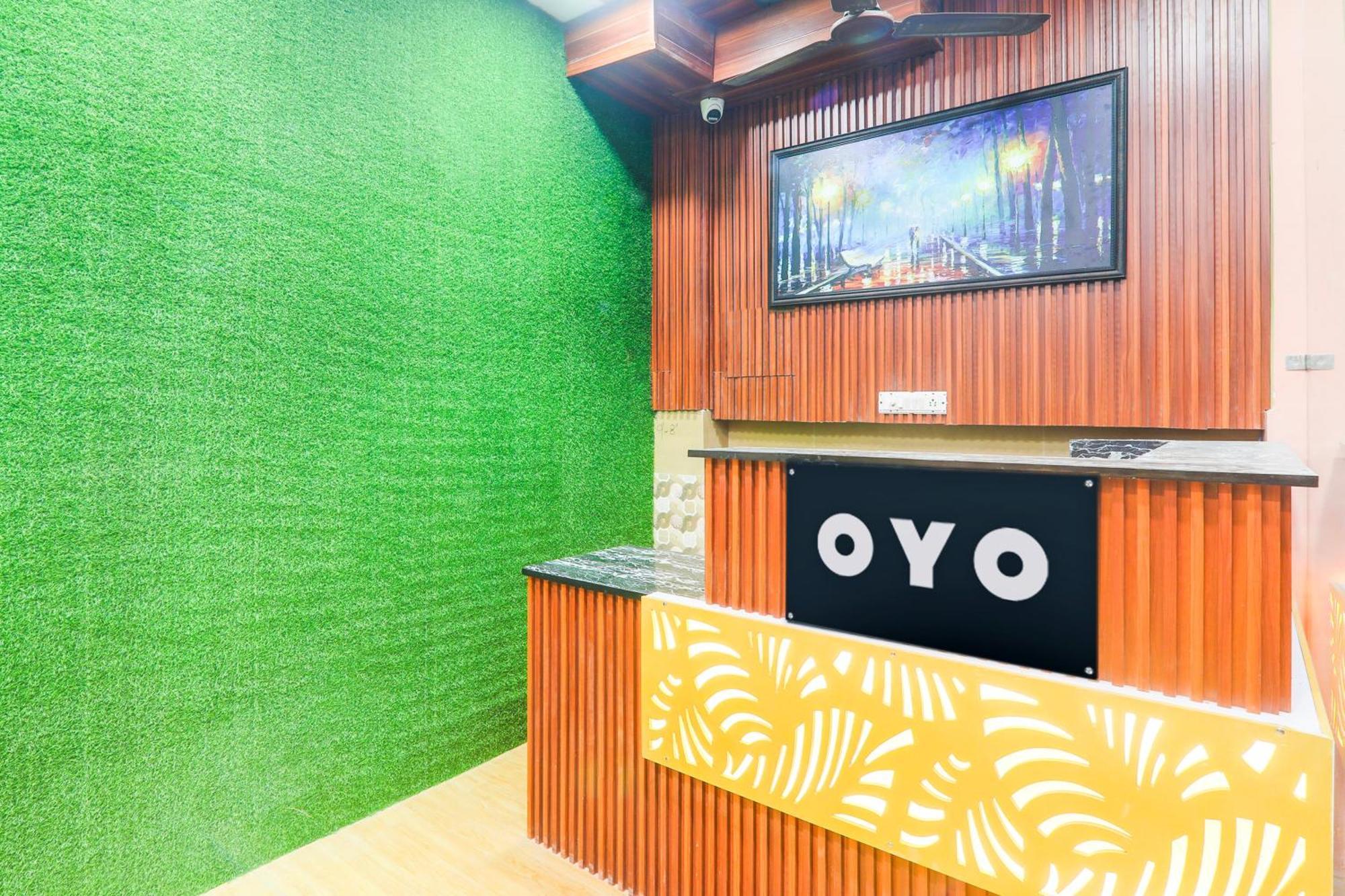 Hotel O V. K Palace Inn Лакнау Екстериор снимка