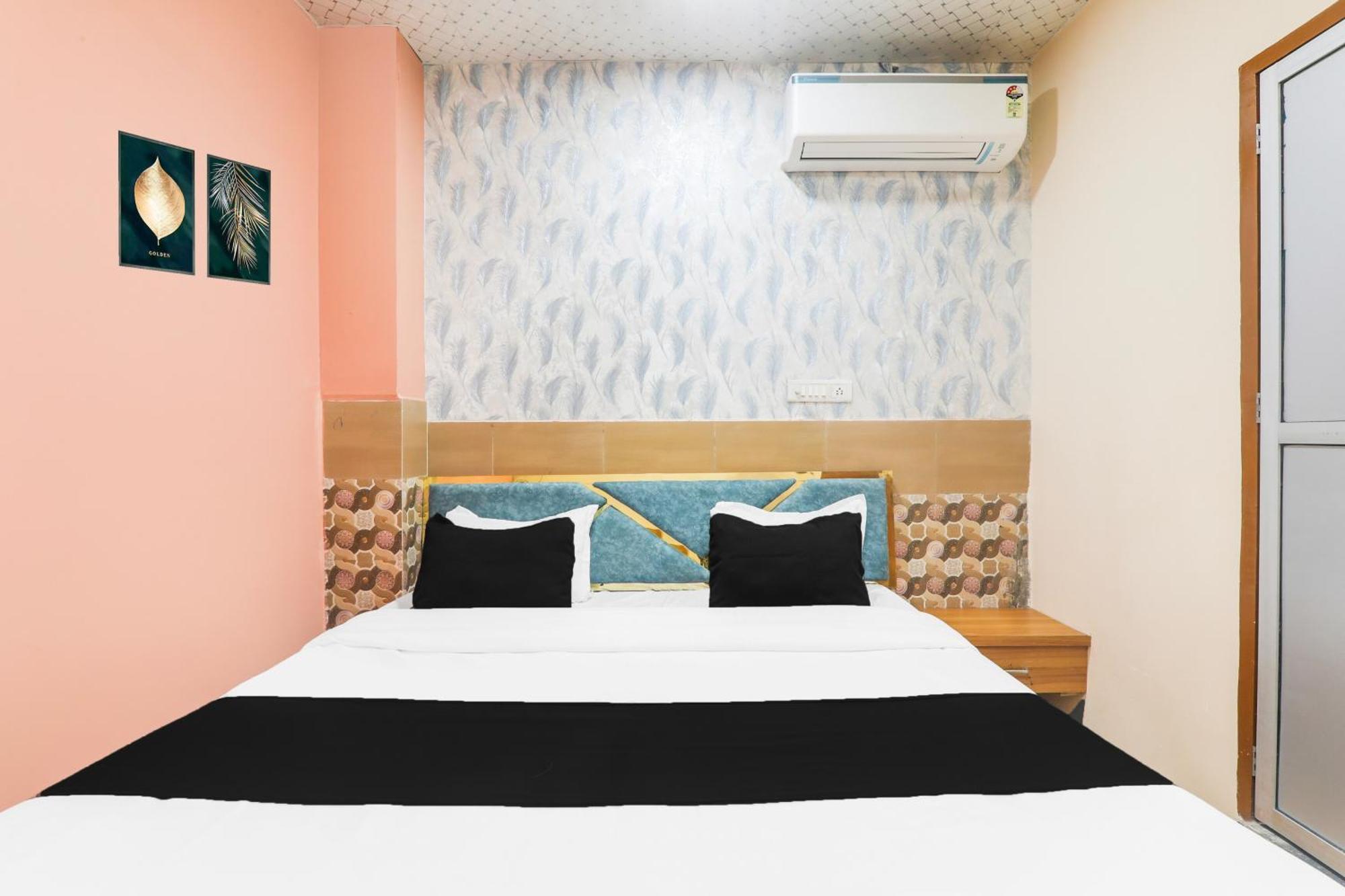 Hotel O V. K Palace Inn Лакнау Екстериор снимка
